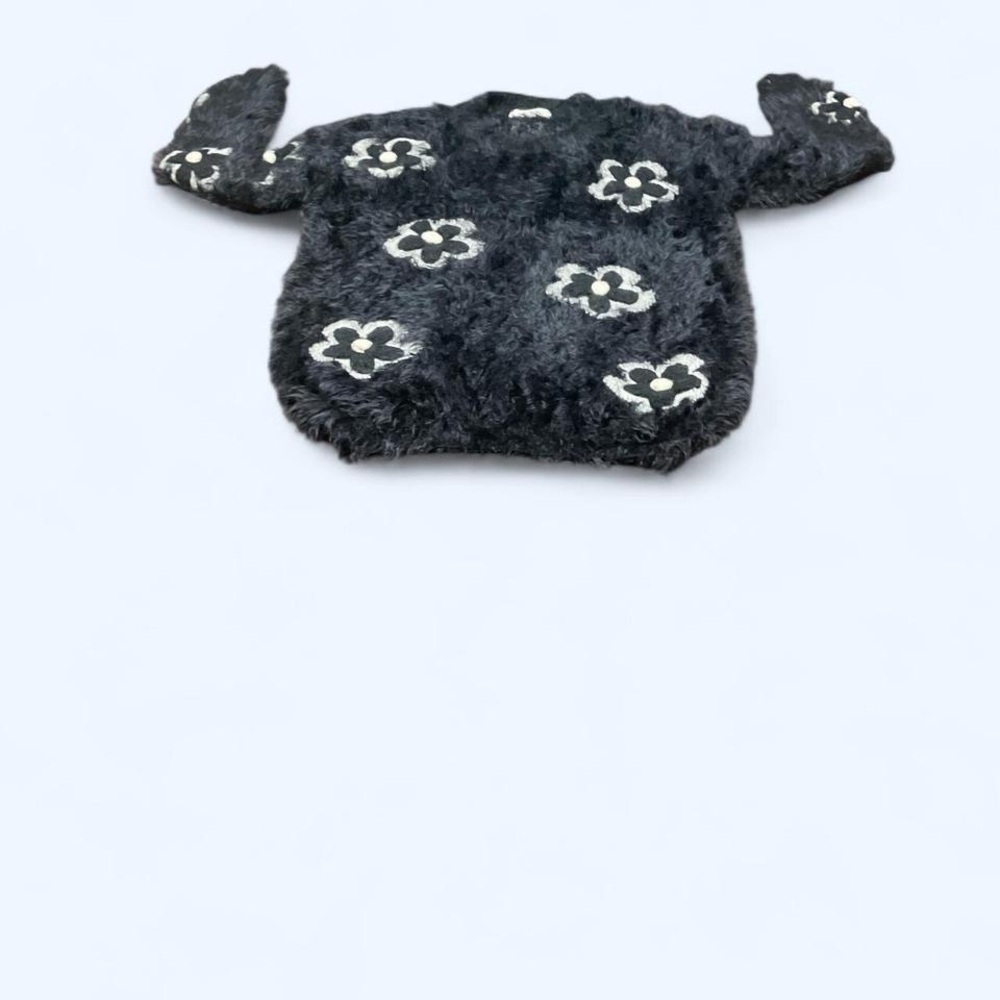 Floral Patterned Fuzzy Sweater - Picture 4 of 4
